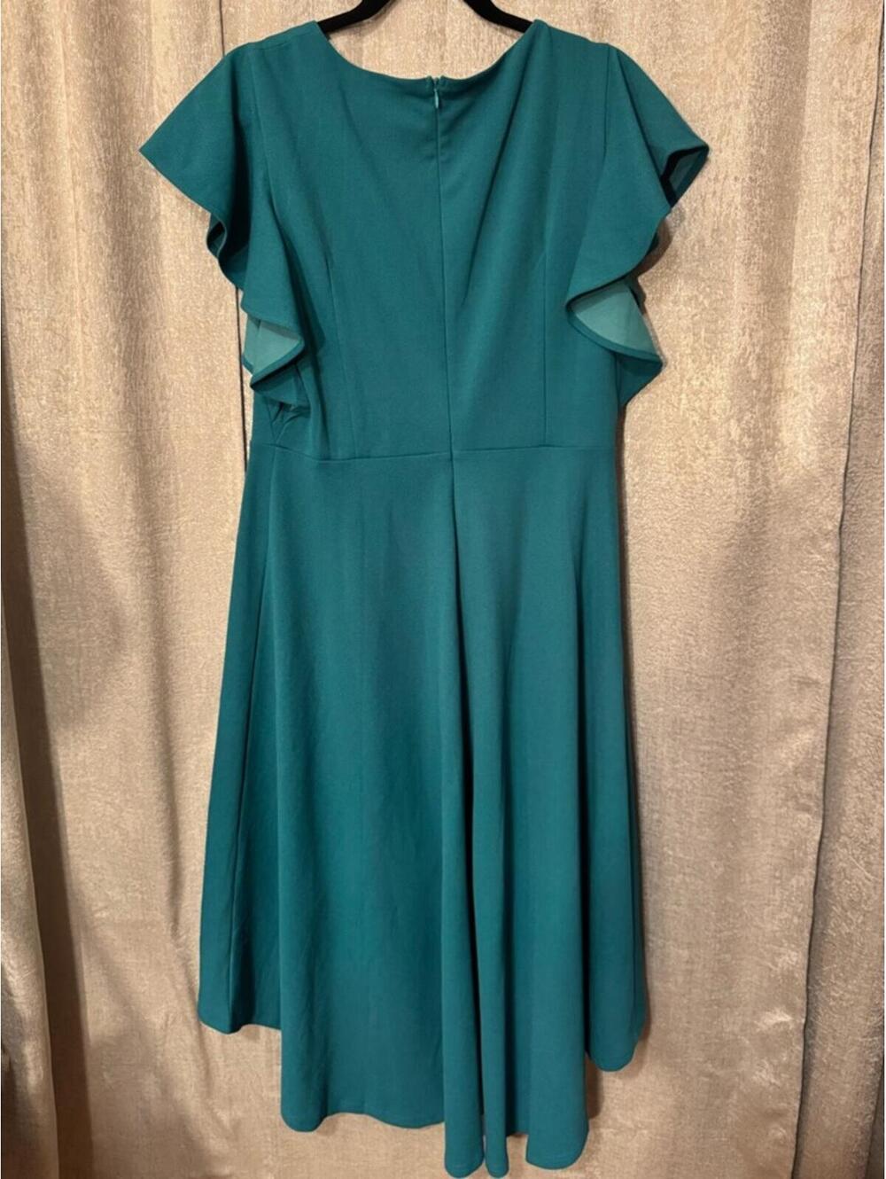 V-Neck Teal High-Low Dress with Flutter Sleeves - Picture 4 of 4